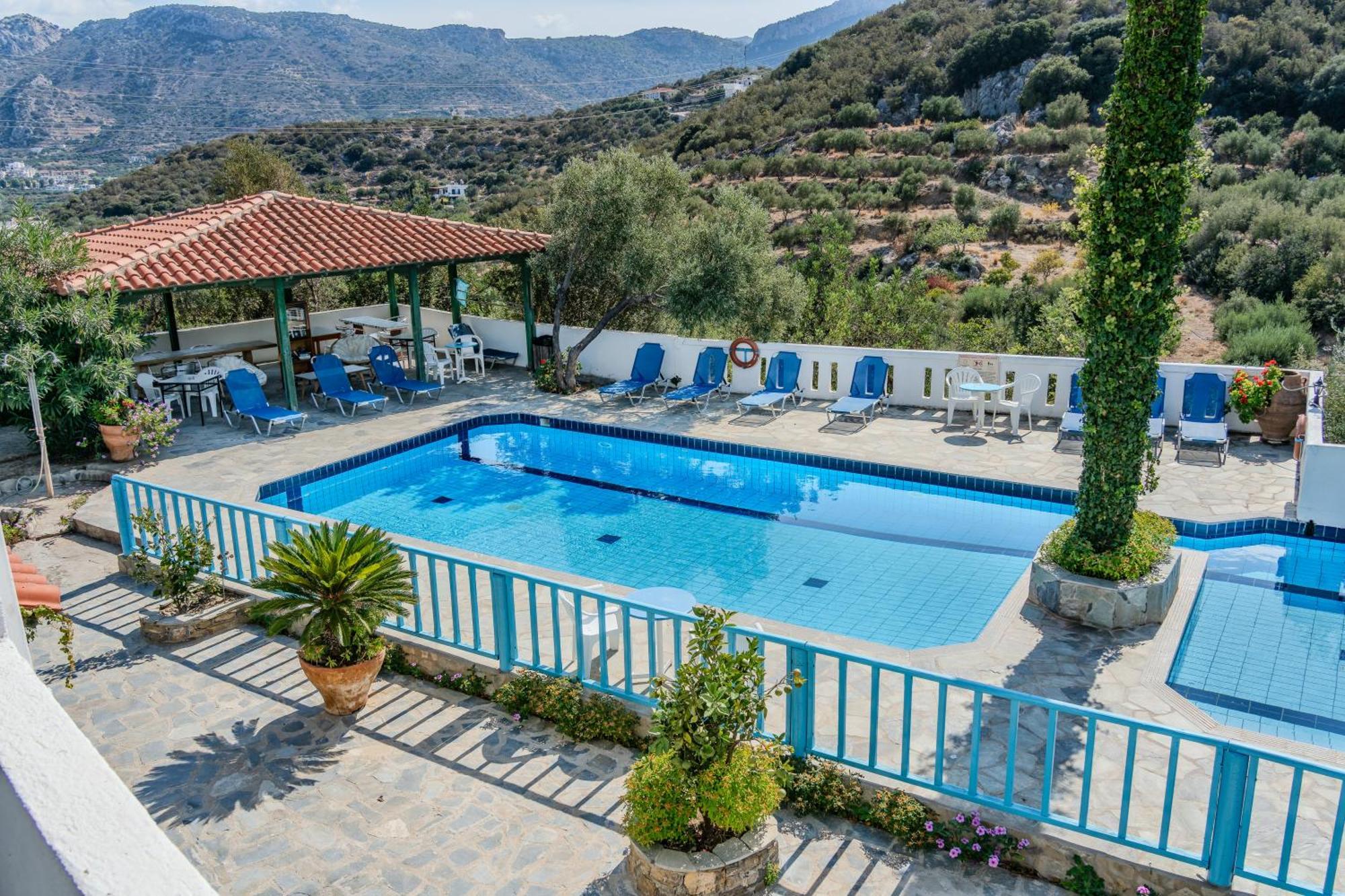 Athina Apartment *