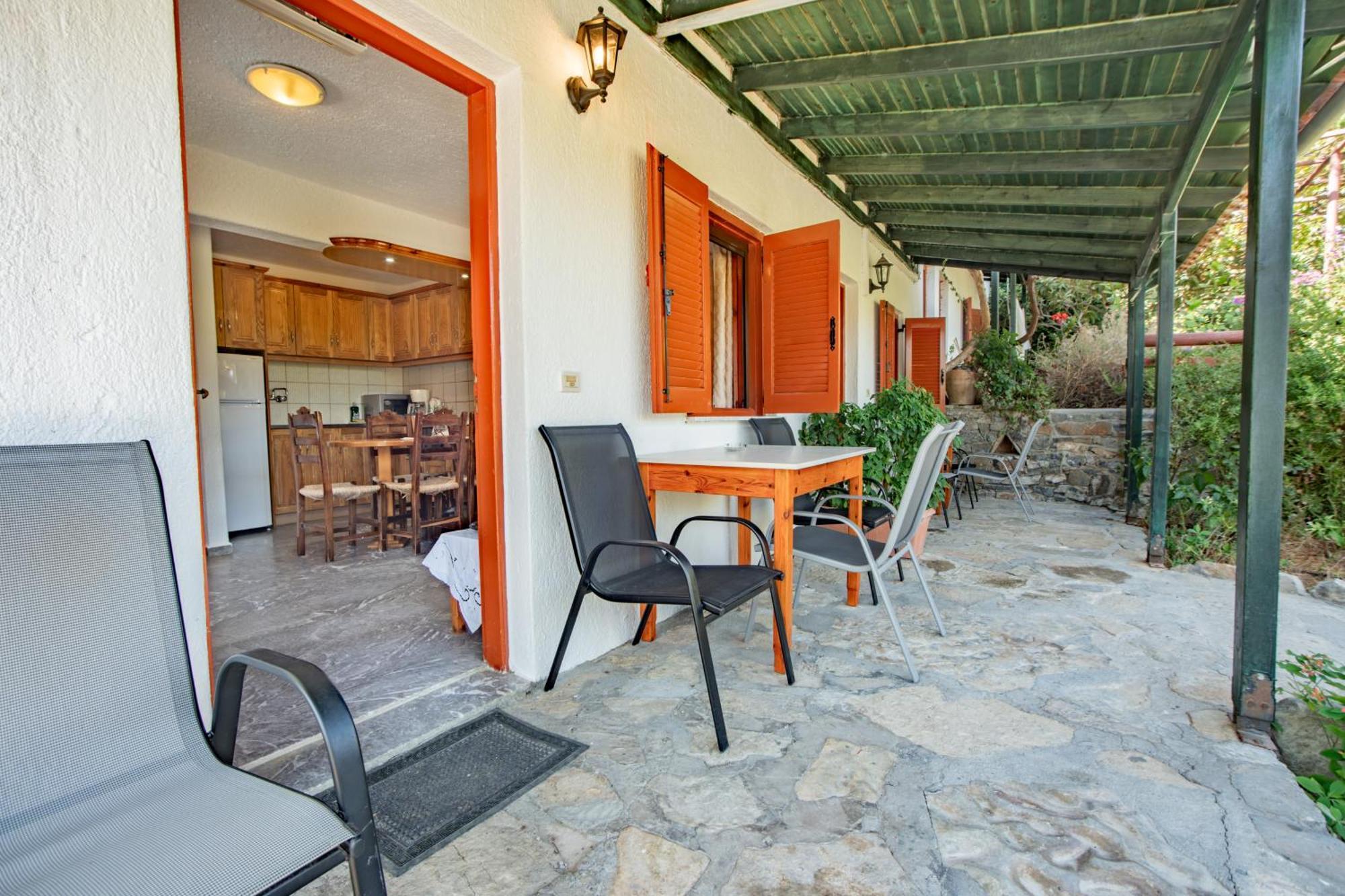 Athina Appartement Istron